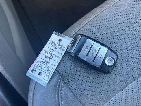 Used 2015 Kia Forte EX w/ EX Premium Package image 32