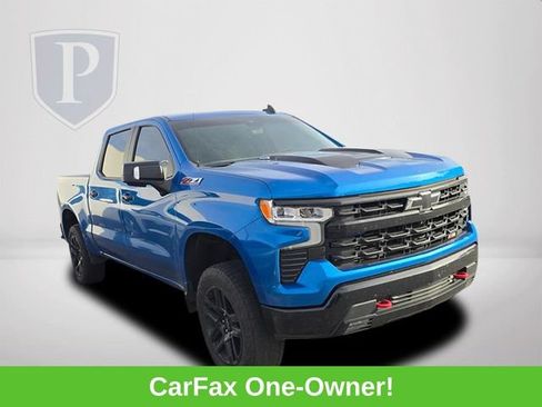 Certified 2022 Chevrolet Silverado 1500 LT Trail Boss w/ LT Trail Boss Premium Package AWD/4WD image 2