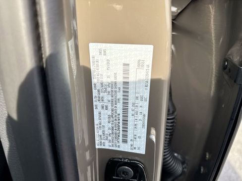 New 2025 Ford F150 XLT w/ Equipment Group 303A High image 28