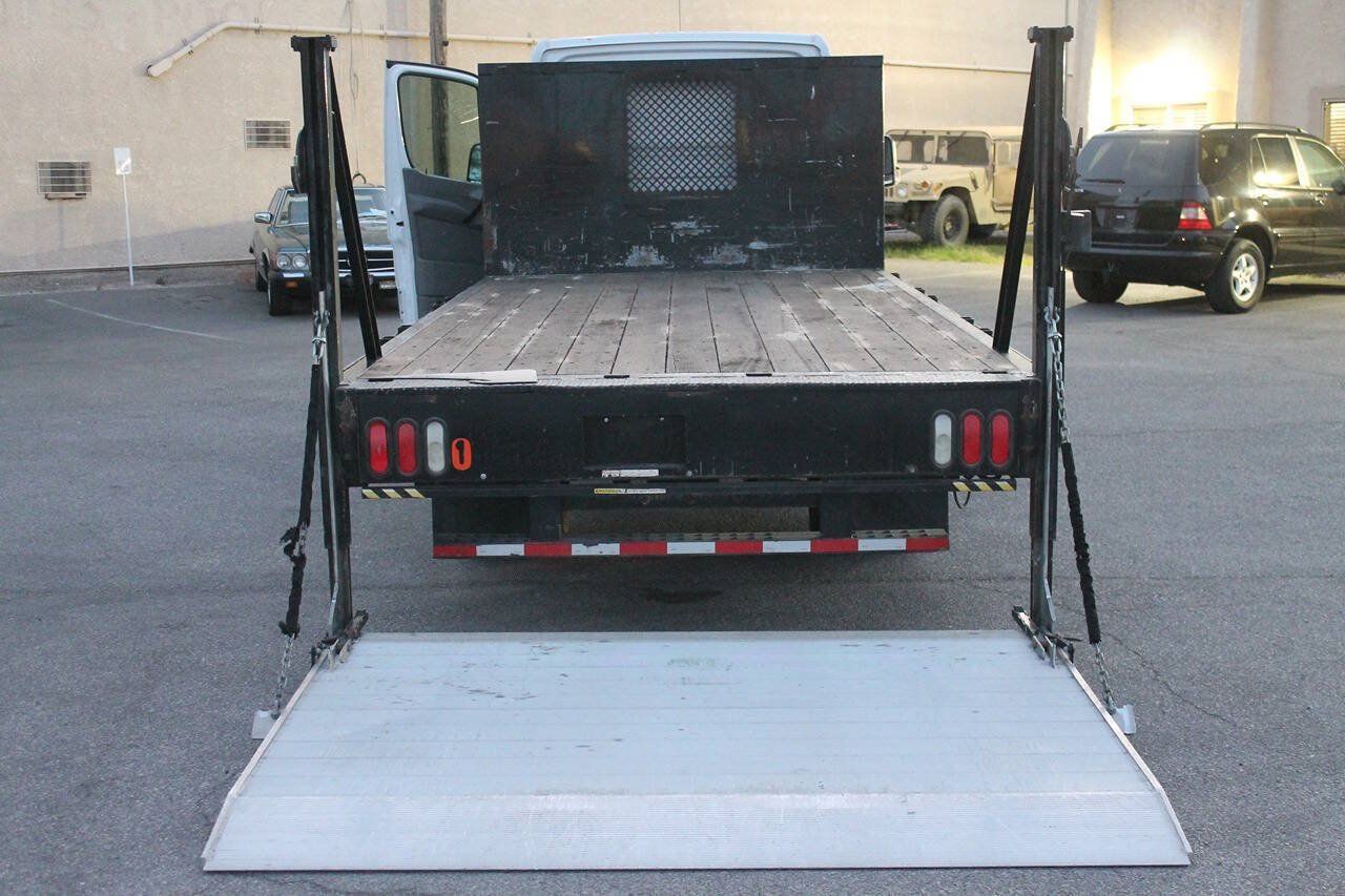Used 2014 Mercedes-Benz Sprinter 3500 image 17