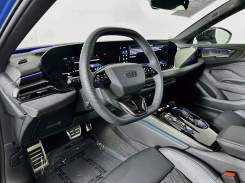 Used 2025 Audi S5 Prestige w/ Prestige Package AWD/4WD image 9
