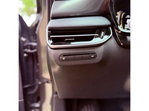 Used 2026 INFINITI QX60 Luxe FWD image 2