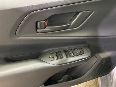 New 2026 Toyota Prius Plug-In Hybrid FWD image 12