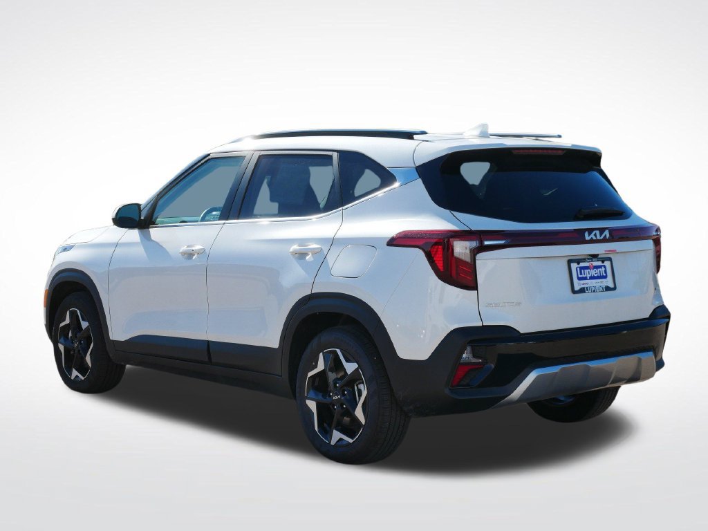Used 2026 Kia Seltos EX AWD/4WD image 4