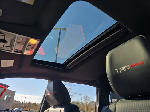 Certified 2023 Toyota Tacoma TRD Pro image 32