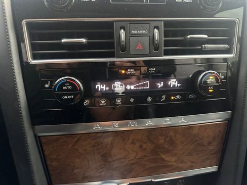 Used 2021 Nissan Armada SL image 21