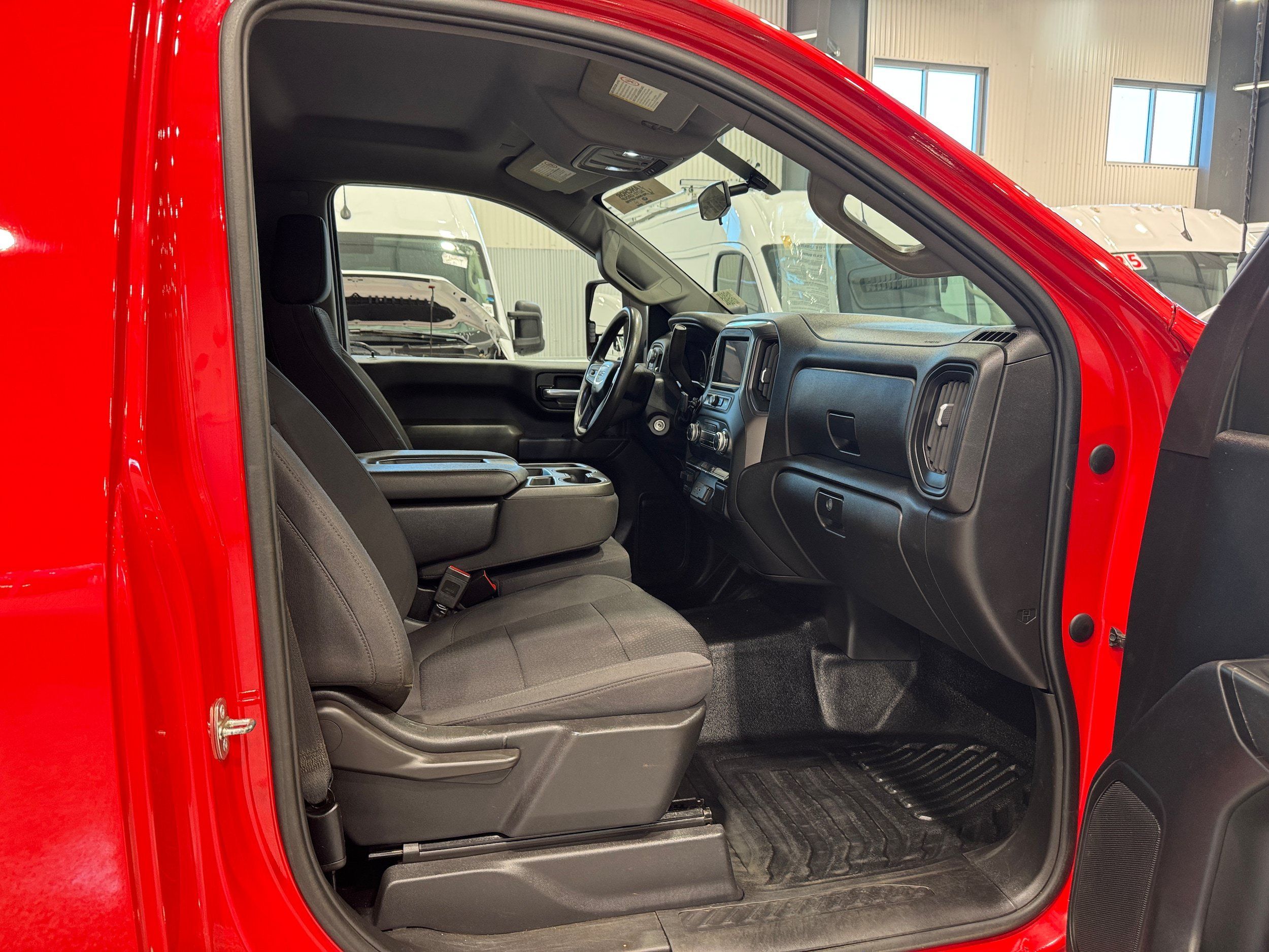 Used 2023 GMC Sierra 3500 Pro w/ Convenience Package AWD/4WD image 14