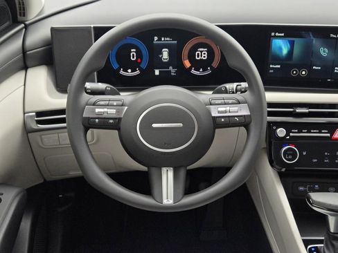 New 2026 Hyundai Tucson SEL FWD image 21