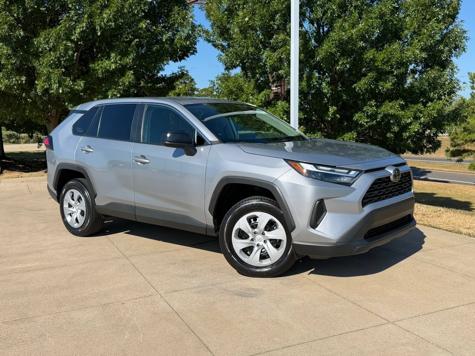 Used 2025 Toyota RAV4 LE FWD 360° Tour