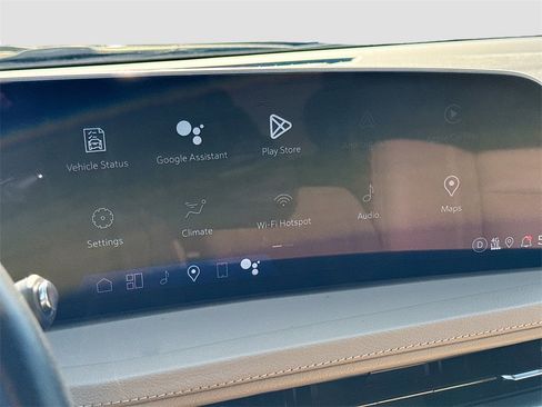 Used 2024 Cadillac XT4 Luxury image 14