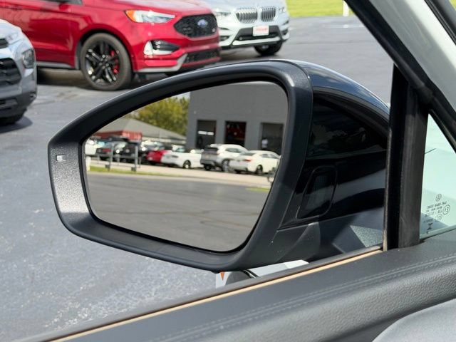 Certified 2026 Volkswagen Tiguan SE R-Line AWD/4WD image 21