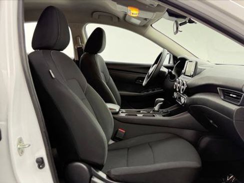 Used 2025 Nissan Sentra S FWD image 22