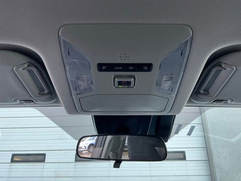 Used 2025 Toyota RAV4 XLE image 16