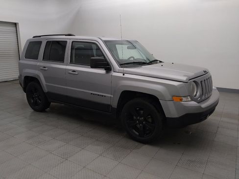 Used 2015 Jeep Patriot Sport w/ Power Value Group image 11