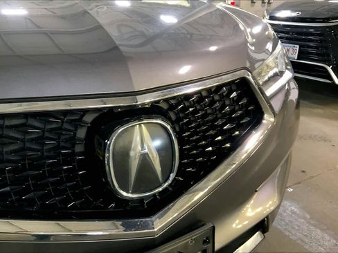 Used 2018 Acura MDX SH-AWD image 29
