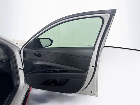Used 2025 Hyundai Elantra N FWD image 30