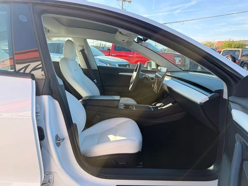 Used 2021 Tesla Model 3 Standard Range Plus RWD image 28