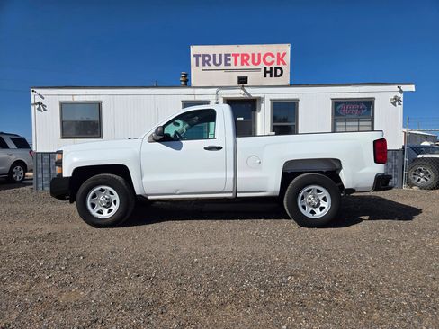Used 2014 Chevrolet Silverado 1500 W/T RWD image 2