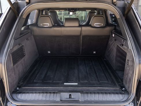 Used 2021 Land Rover Range Rover Sport SVR image 39