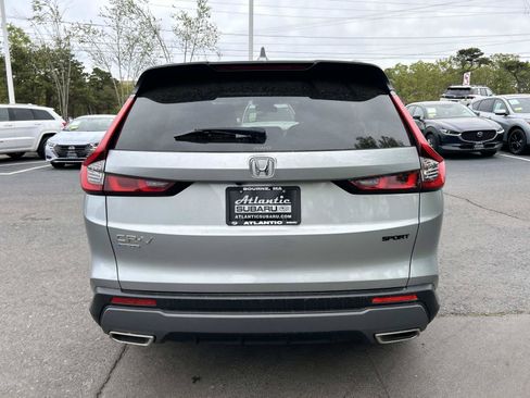 Used 2025 Honda CR-V Sport image 4