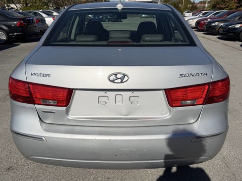 Used 2010 Hyundai Sonata Limited w/ Navigation Pkg 6 image 7