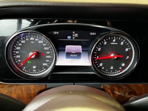 Used 2019 Mercedes-Benz E 300 4MATIC w/ Driver Assistance Package image 19