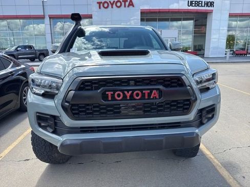 Used 2021 Toyota Tacoma TRD Pro AWD/4WD image 15