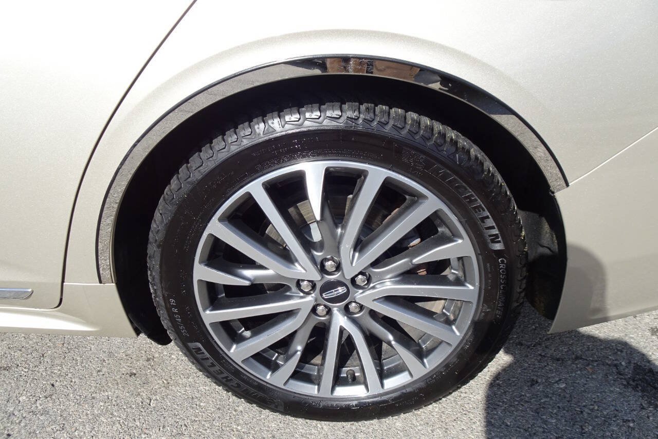 Used 2017 Lincoln Continental Select AWD/4WD image 11