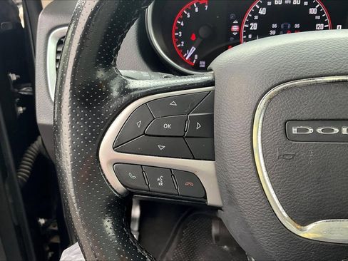 Used 2020 Dodge Durango SXT w/ 3rd Row Seating Group image 18