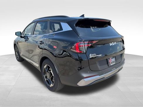 New 2026 Kia Sportage EX w/ EX Panorama Roof Package FWD image 5