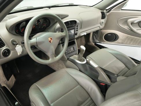 Used 2003 Porsche 911 Carrera 4S AWD/4WD image 38