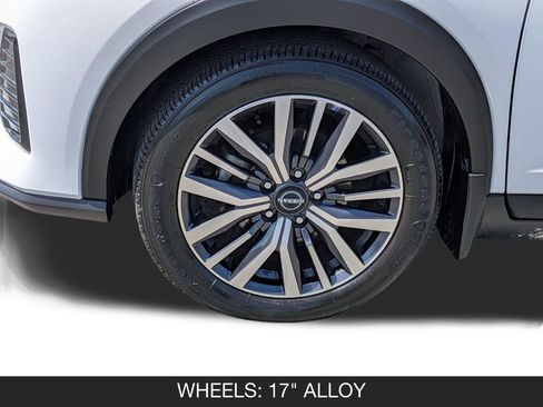 Used 2023 Nissan Kicks SV FWD image 11