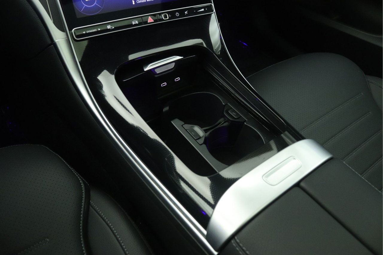 New 2026 Mercedes-Benz C 300 Sedan image 6