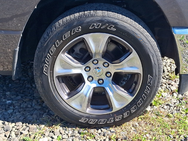 Used 2023 RAM 1500 Laramie AWD/4WD image 29