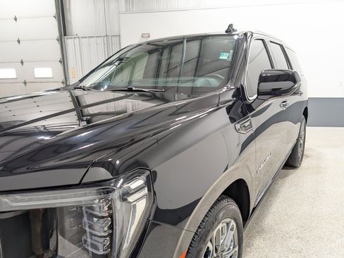 Used 2024 GMC Yukon Denali Ultimate image 7