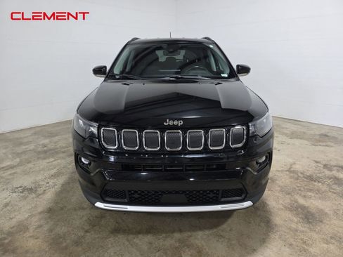 Used 2022 Jeep Compass Limited image 2