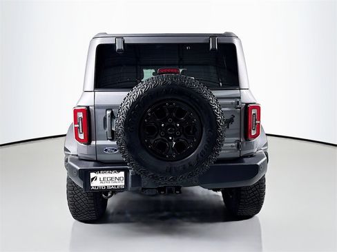 Used 2021 Ford Bronco Wildtrak image 7