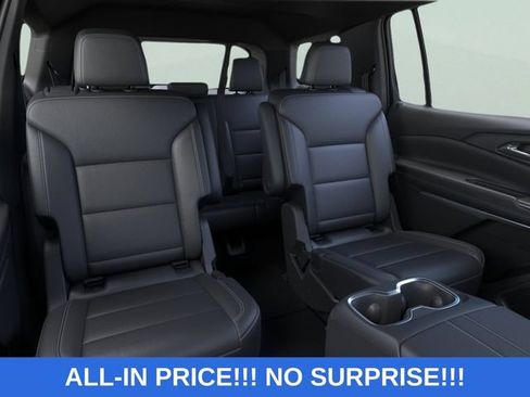 New 2027 Chevrolet Traverse LT FWD image 11