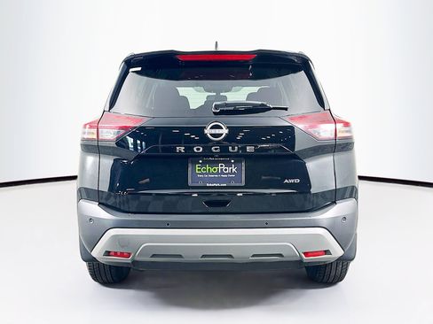 Used 2023 Nissan Rogue S image 7