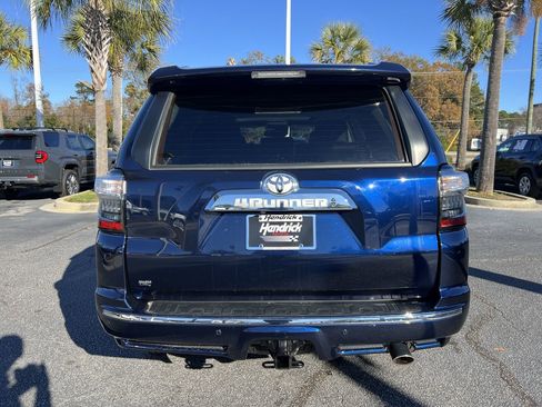 Used 2022 Toyota 4Runner Limited image 9