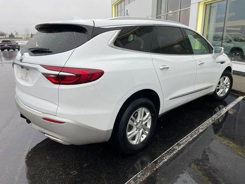 Used 2020 Buick Enclave Essence image 5