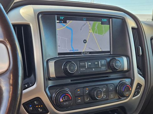 Used 2018 GMC Sierra 1500 SLT w/ SLT Premium Package AWD/4WD image 15