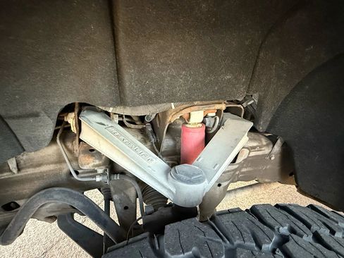 Used 2018 Chevrolet Silverado 2500 LTZ w/ Duramax Plus Package image 10