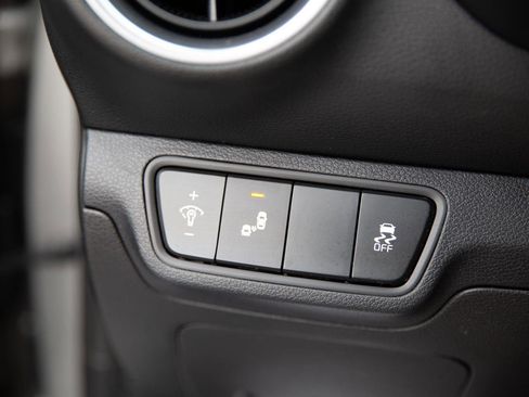 Used 2022 Kia Forte GT-Line w/ GT-Line Technology Package image 18