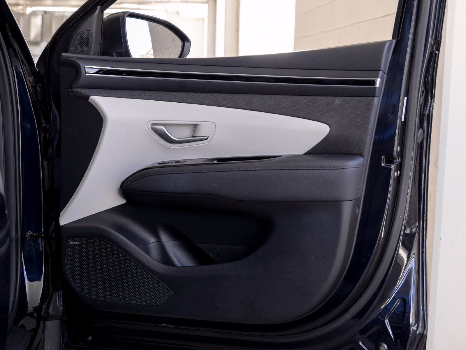 Used 2023 Hyundai Tucson Limited AWD/4WD image 26