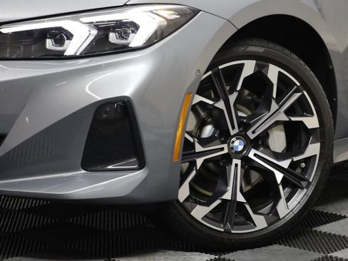 Certified 2026 BMW 330i xDrive Sedan AWD/4WD image 3
