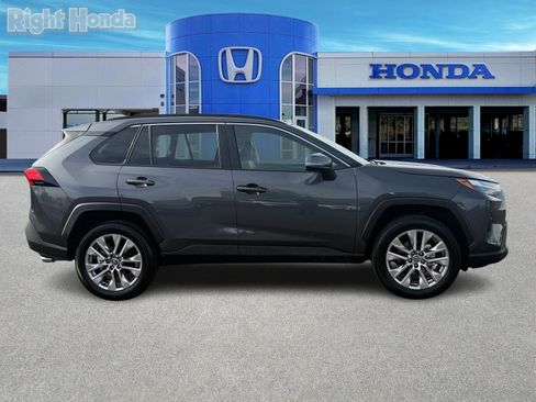 Used 2025 Toyota RAV4 XLE Premium image 8