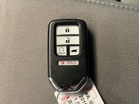 Used 2019 Honda CR-V EX image 17
