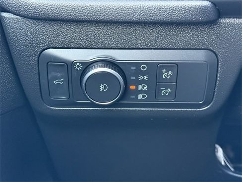 Used 2022 Ford Escape SEL image 21