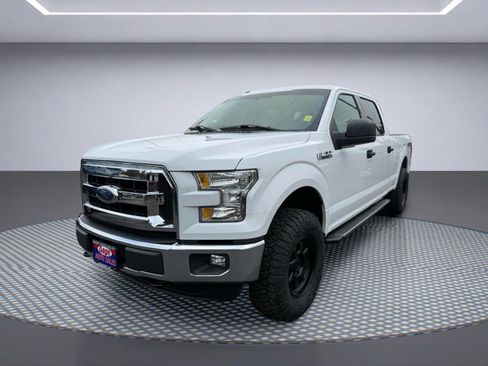 Used 2016 Ford F150 XLT w/ Trailer Tow Package AWD/4WD image 2